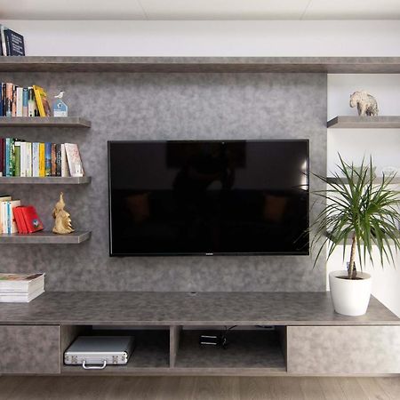 Luxury City Center Two Bedroom Apartment Close To Beach Varna Ngoại thất bức ảnh